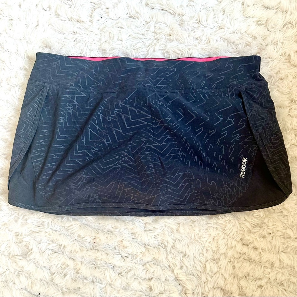 Reebok Running Skort Hidden Pink Compression Shorts Charcoal Gray L Playdry
